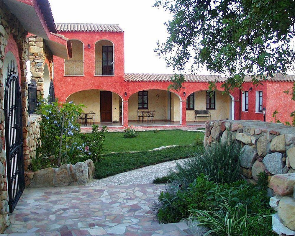 La Corte Rosada Hotel 3*