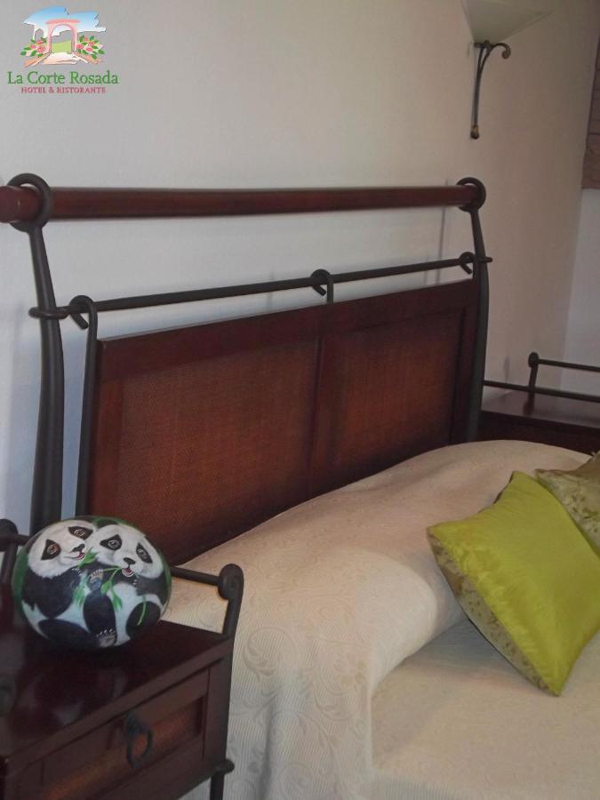 La Corte Rosada Hotel